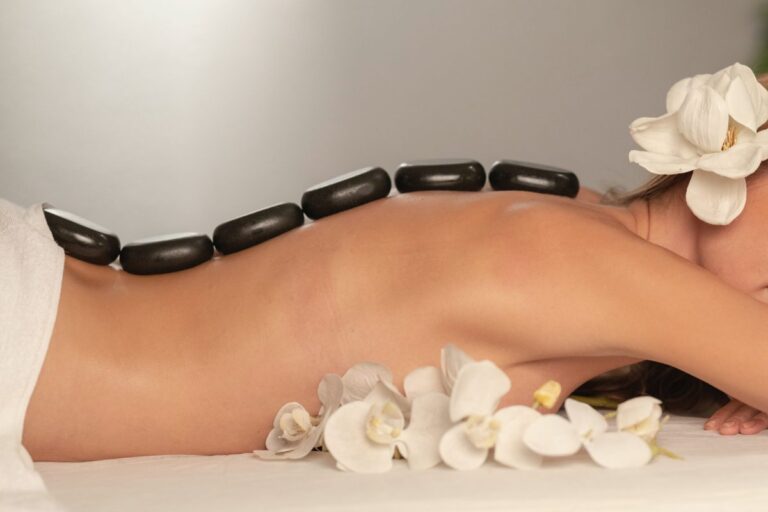 SPA jako prezent – Podaruj Wyjątkowy Prezent na Święta!